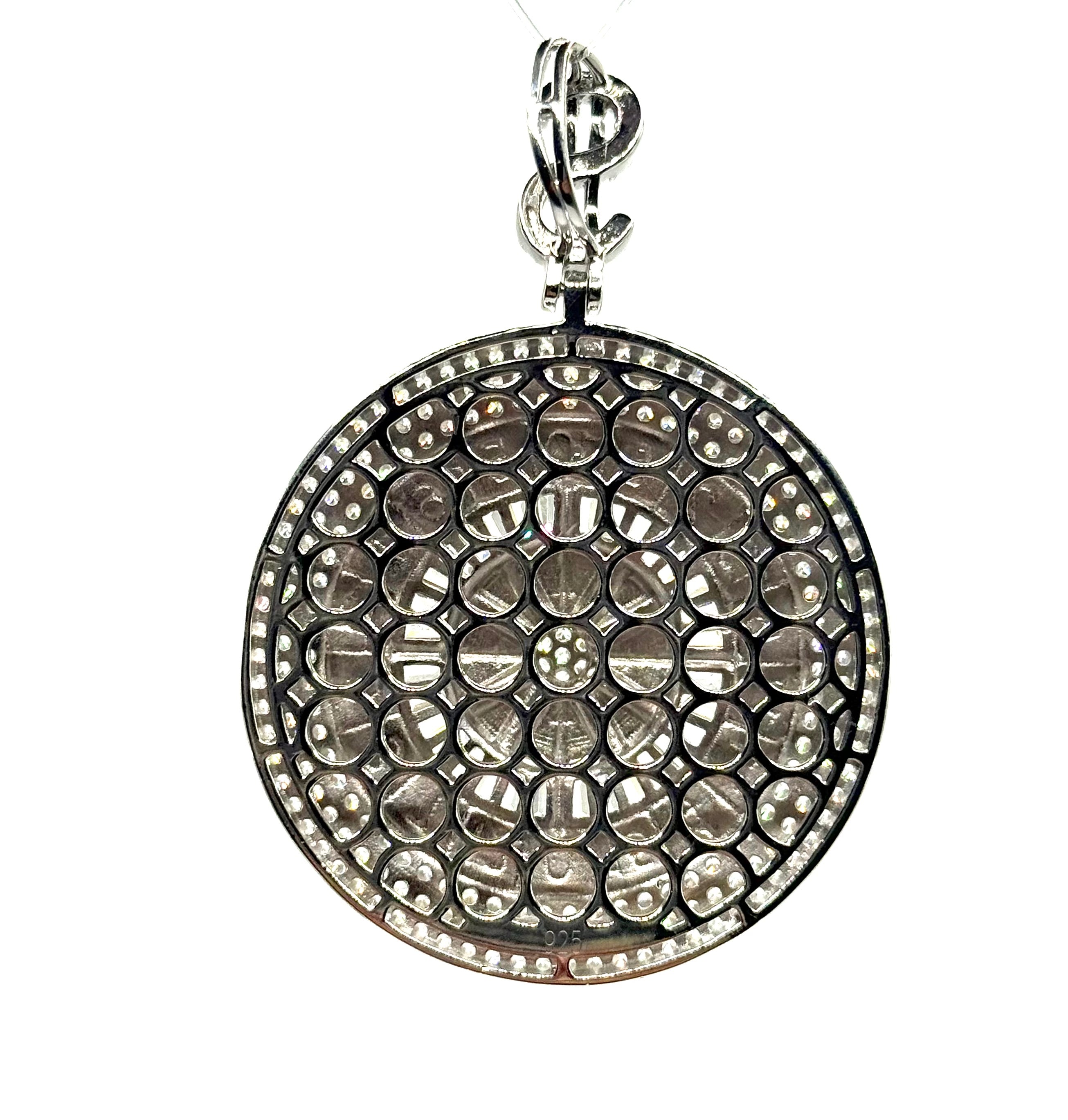 Roulette CZ pendant