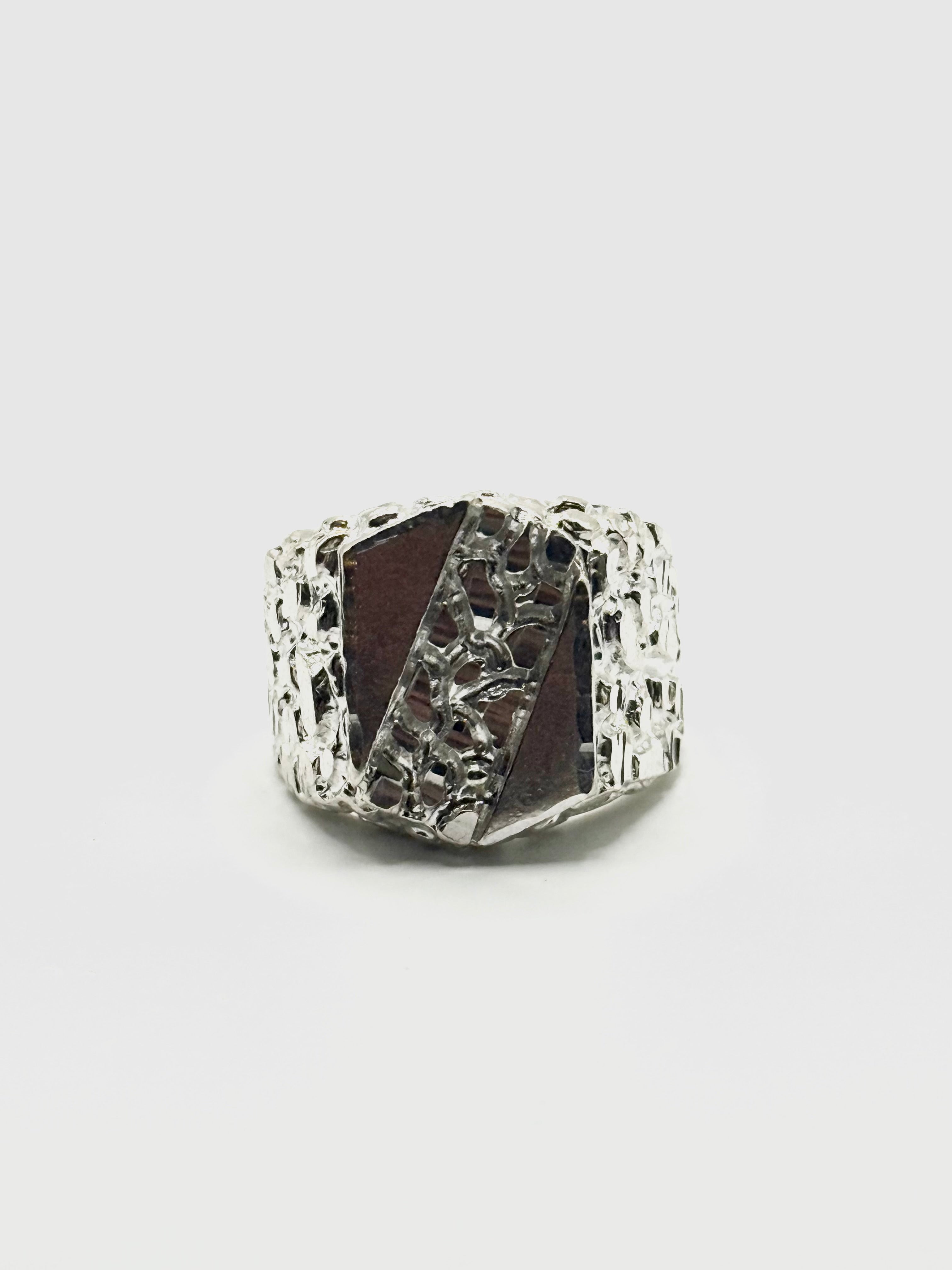 Men’s nugget ring