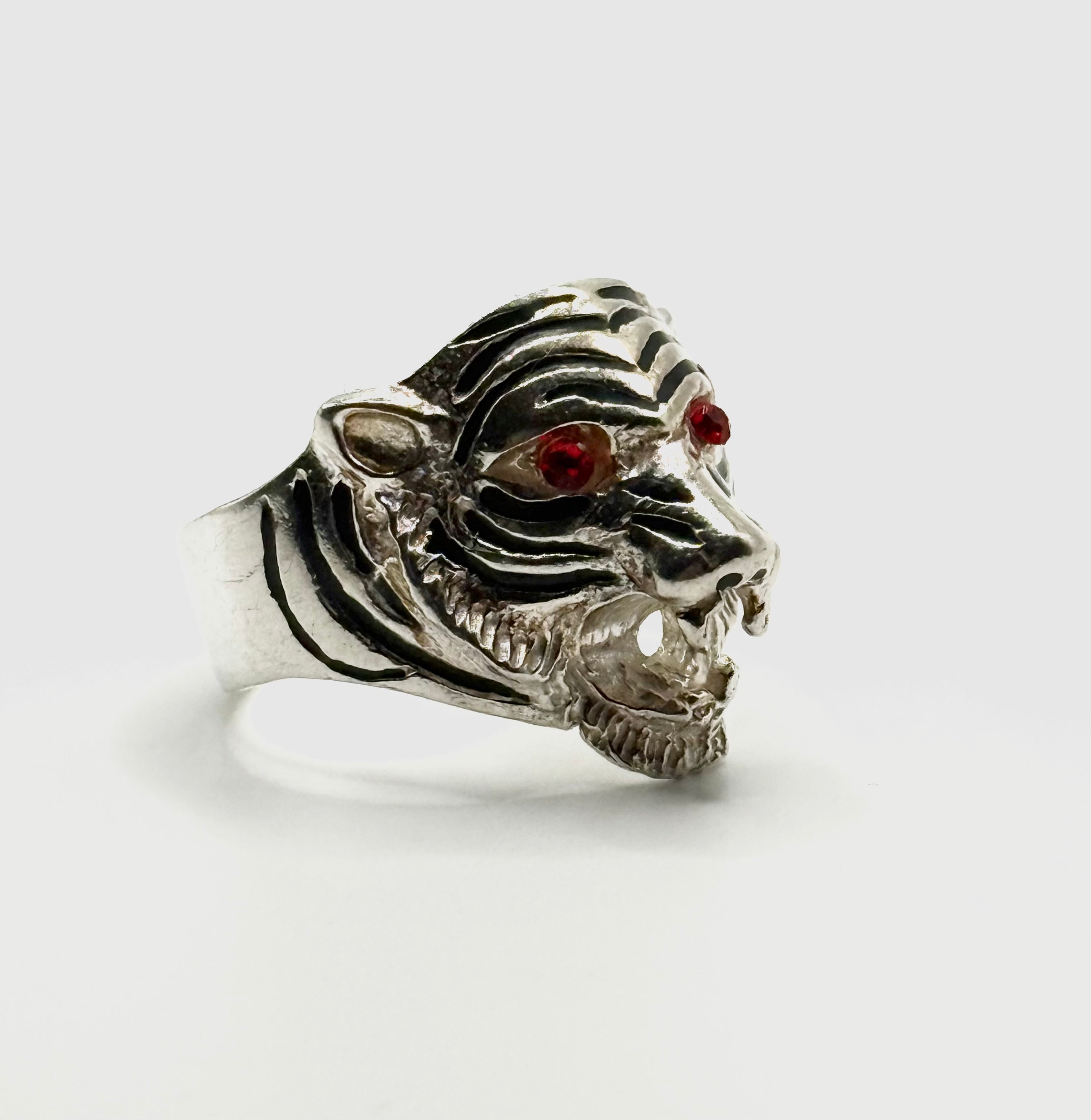 Men’s Tiger Ring