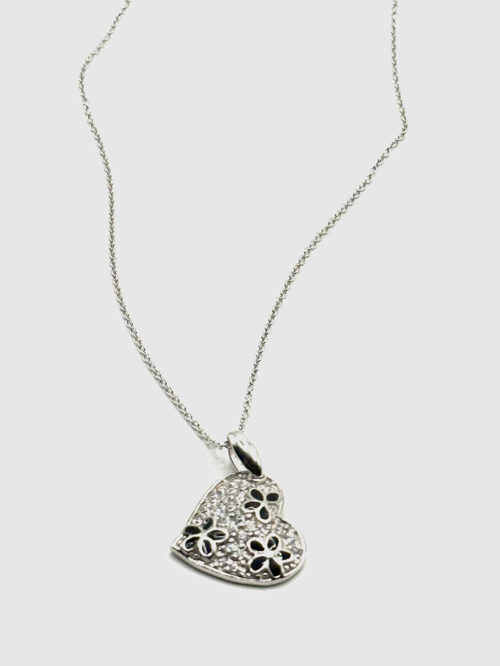 Woman’s heart necklace