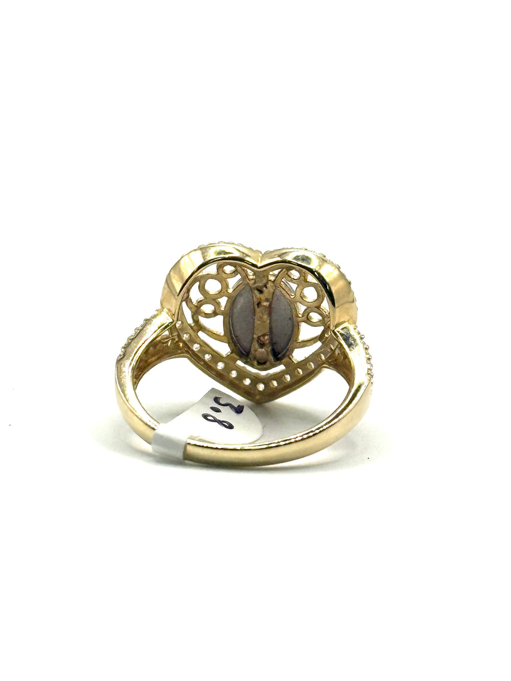 Woman’s 14k gold heart ring